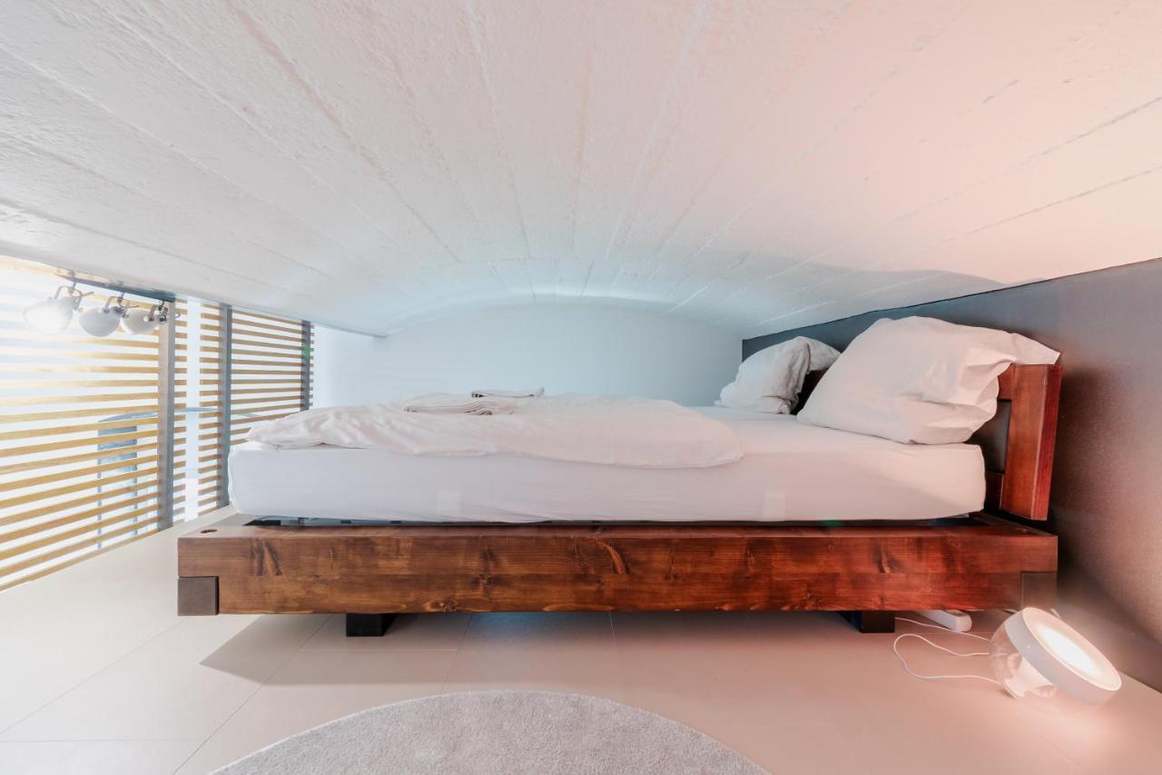 Homebydoni - Kueche I Terrasse I 500 Mbits Wifi I Design Loft Nahe Rmcc & Staatstheater Вісбаден Екстер'єр фото